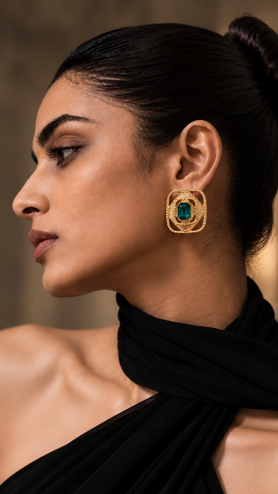 Rumainia Studs - Aquamarine