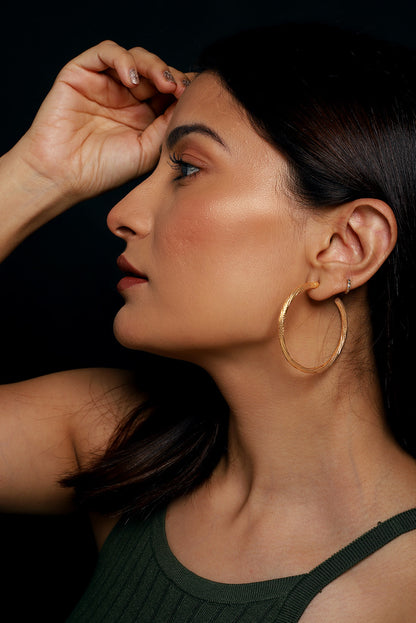 Mirella Hoops