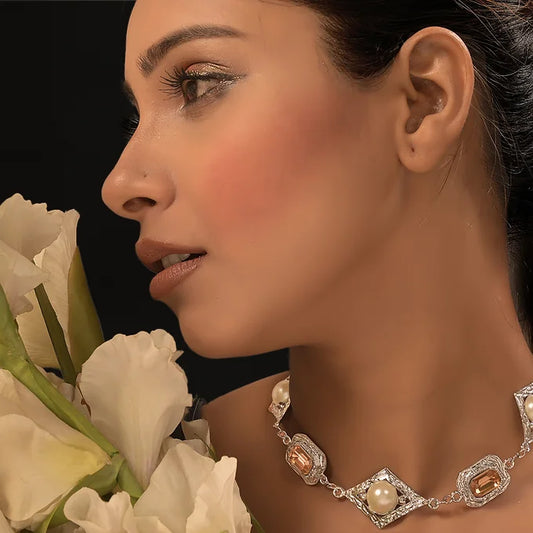 Aestra Necklace