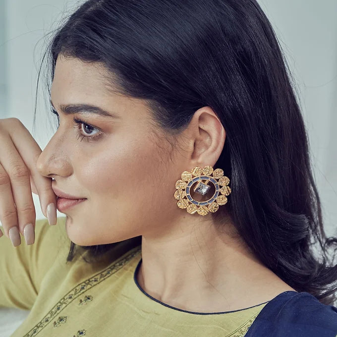 Akhena Studs