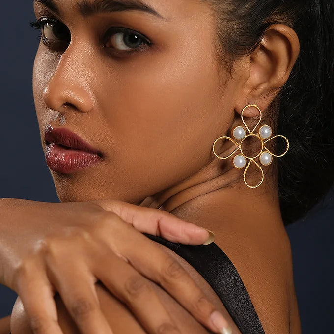 Erté Studs