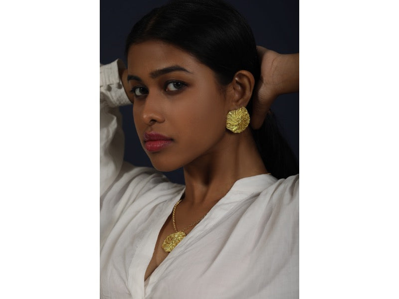 Yuko Studs