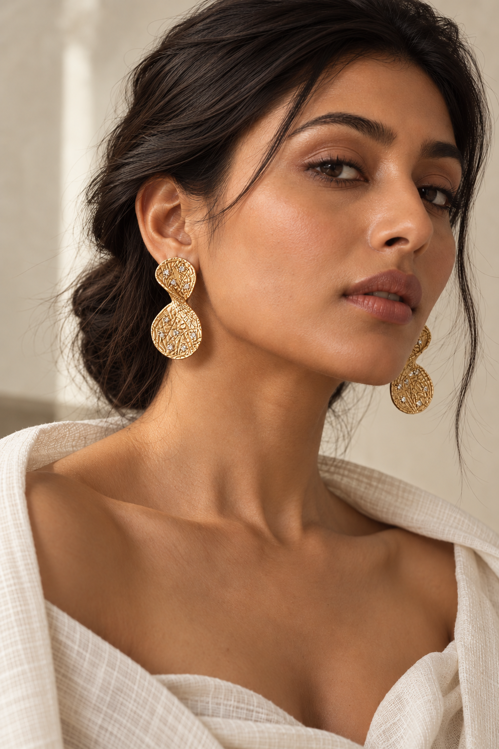 Svetra Earrings