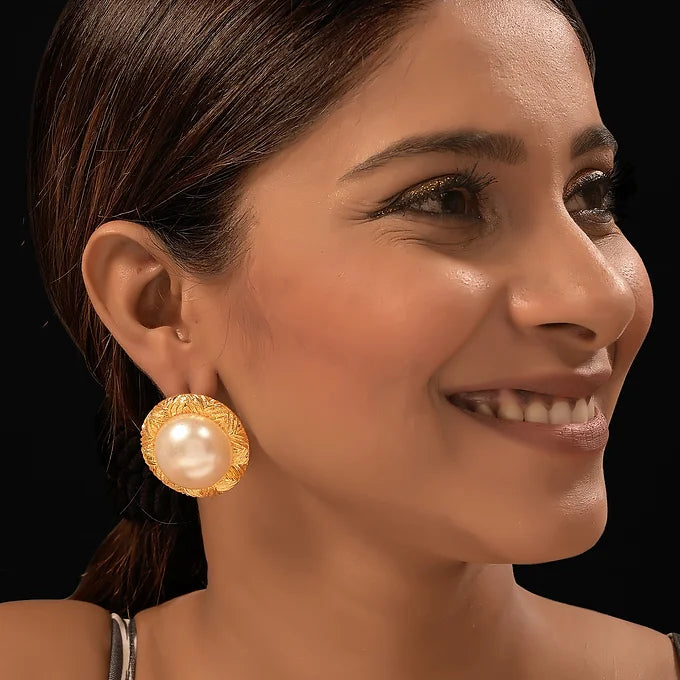 Simona Studs